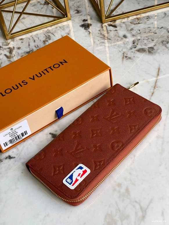 WIS WALLET LOUIS ZIPPY VUITTON LVXNBA 1126